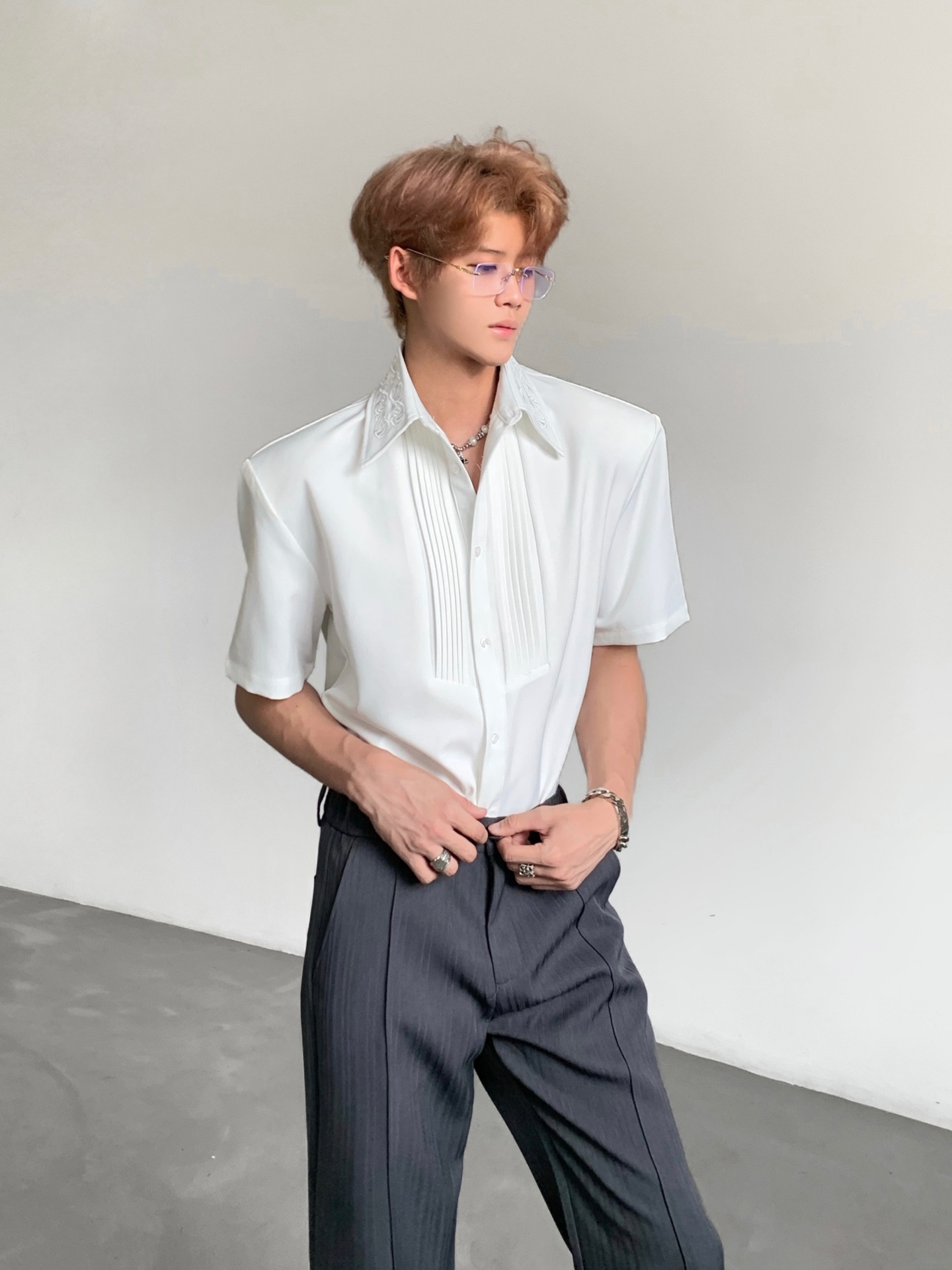 Ace Tailors Ağır İşlemeli Kısa - Urban Street Fashion Photography incelemesi ve fiyatı
